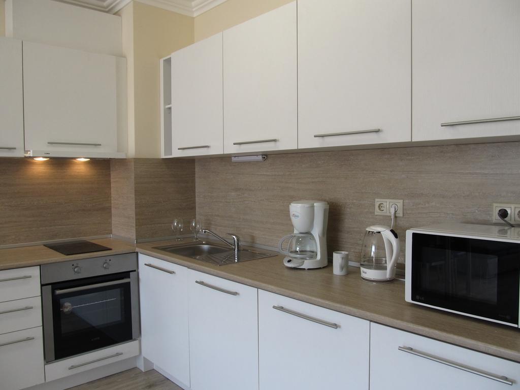 Varna South Bay Apartment Экстерьер фото